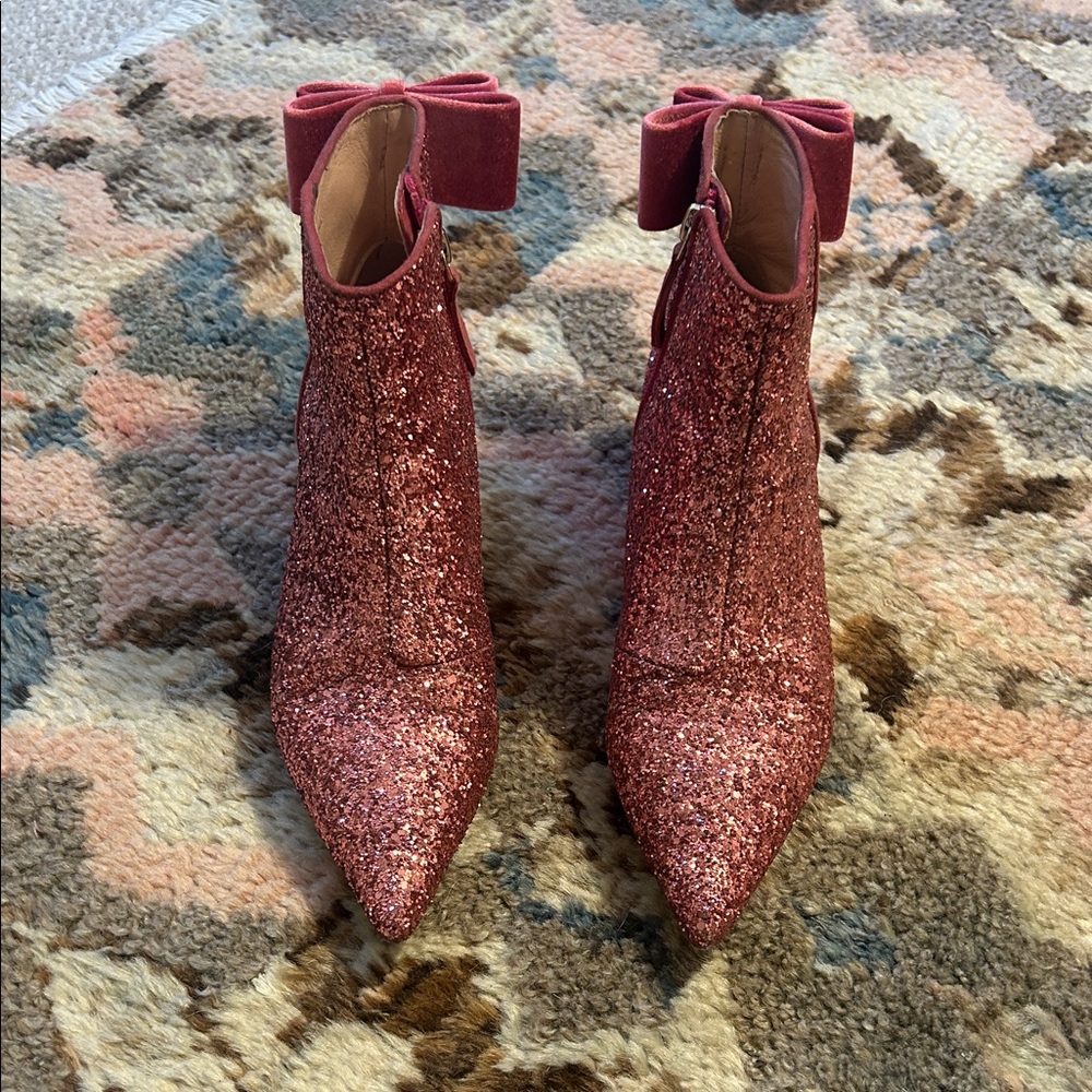 Kate Spade. Glitter Pink Ankle Boots with Bow